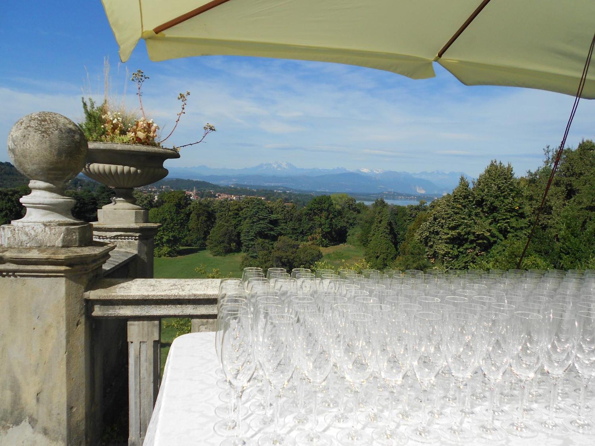 Villa Cagnola Schianno Esterno foto