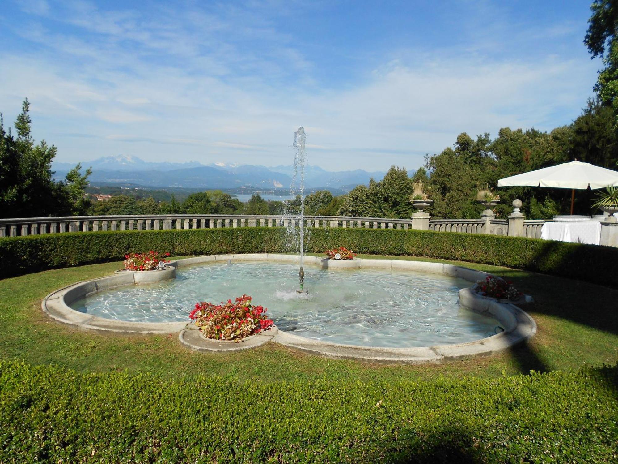 Villa Cagnola Schianno Esterno foto