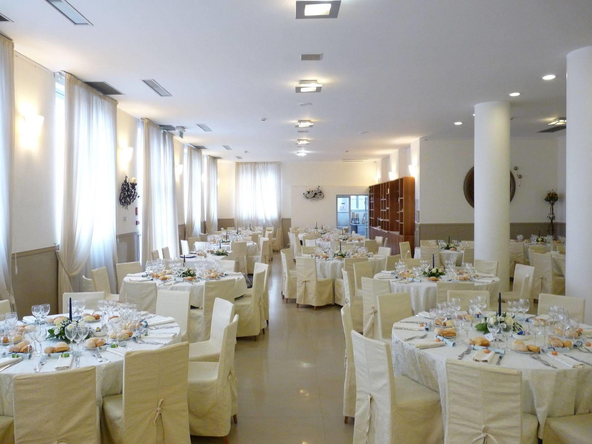 Villa Cagnola Schianno Esterno foto
